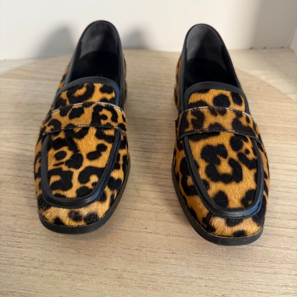 Vionic Selah Leopard Print Loafers Womens US 6.5 Comfort Orthotic Flats - Picture 2 of 7